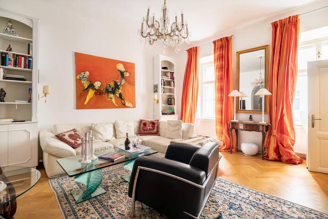 Ferienwohnung Imperial Gem . Flamboyant Studio . Heart Of Wien Exterior foto